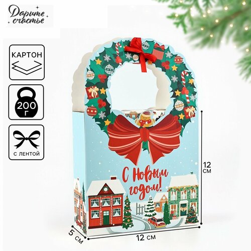 ������ ������ ����� - ������� ���������� ����������� ����� 18.4 � 30.4 � 7.3 ��, ����� ��� ����