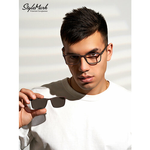 ������ ������ StyleMark ������ � ��������� �������������� �������� (Clip-on) StyleMark Polarized C2706B ����