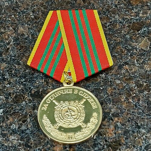 ������ ������ ������ ��� �� - �� ������� � ������ 3 ������� (10 ��� ������) ����